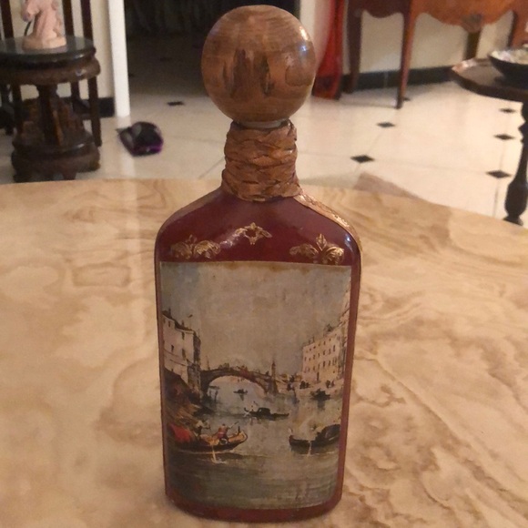 VINTAGE DECOUPAGE BOTTLE • VENICE WATERWAY SCENE • WOODEN STOPPER • 10” x 4” - Picture 11 of 11